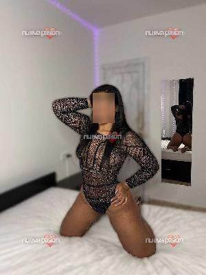 Valentina, 22 añitos colombiana: Ven a probar el café más dulce y el beso más caliente de la ciudad ☕😈❤️ LR