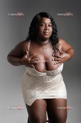 Morena jovencita San isidro sur de Tenerife 24H