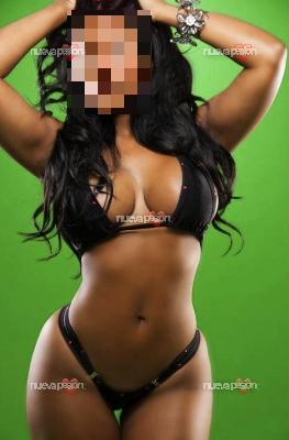 Sensacional y sexy latina