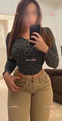 VENGO A COMPLACERTE EN TODOS TUS CAPRICHOS