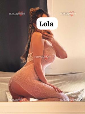 ESPAÑOLA LOLA NATA Y SOFI