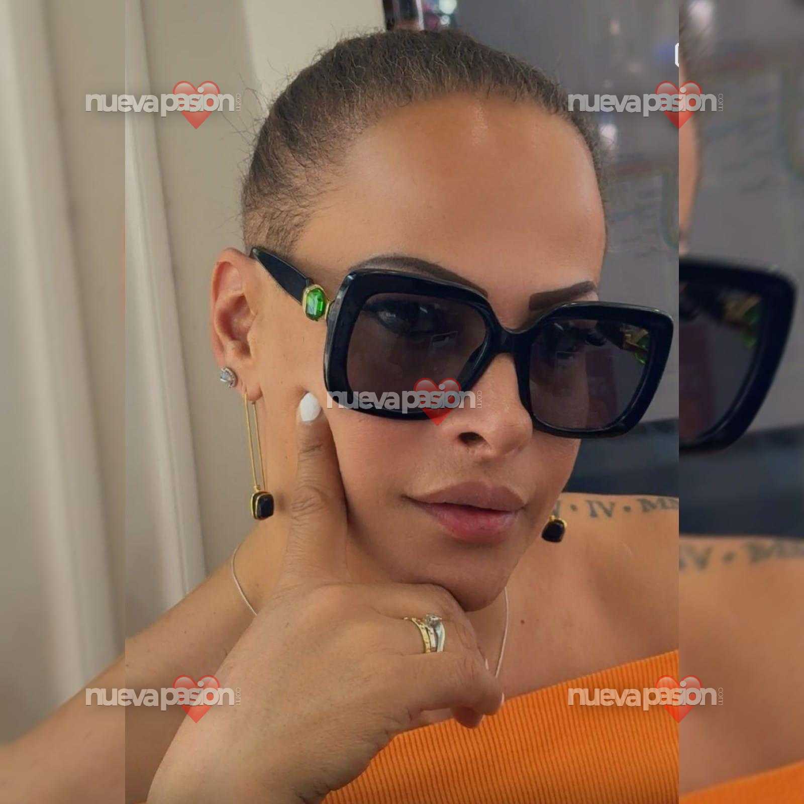 BOMBA TRANS DE LUJO BELLA EDUCADA ELEGANTE DATE UN CAPRICHO NOVEDAD