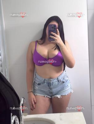 Morena fiesteros conmigo pasa bomba