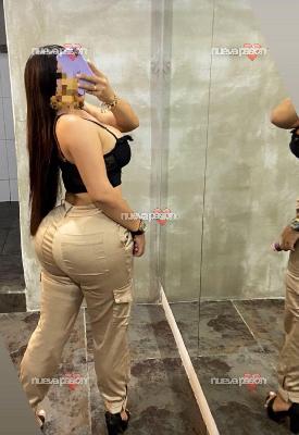 DESEOSA  LUJURIOSA MUY COMPLETA CON GANAS DE DIVERSION Y MUCHO MAS...