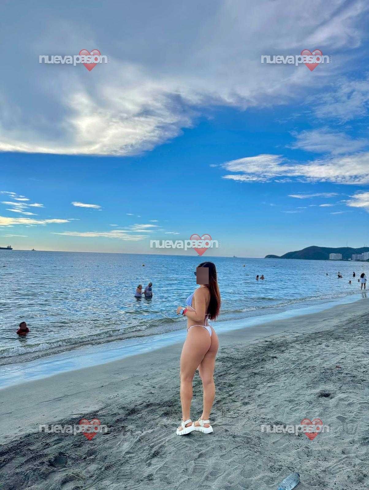 Karla tu chica jovencita por Albacete