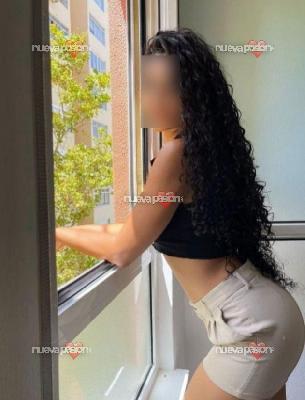 LUCIANA CUBANA DELGADITA DE VUELTA