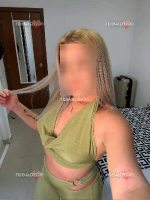 Isabella, colombiana de 23 años: ¿Te atreves a bailar BC