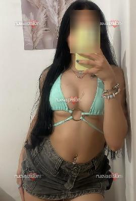 Mia 💘 Venezolana 🇻🇪 recién llegada