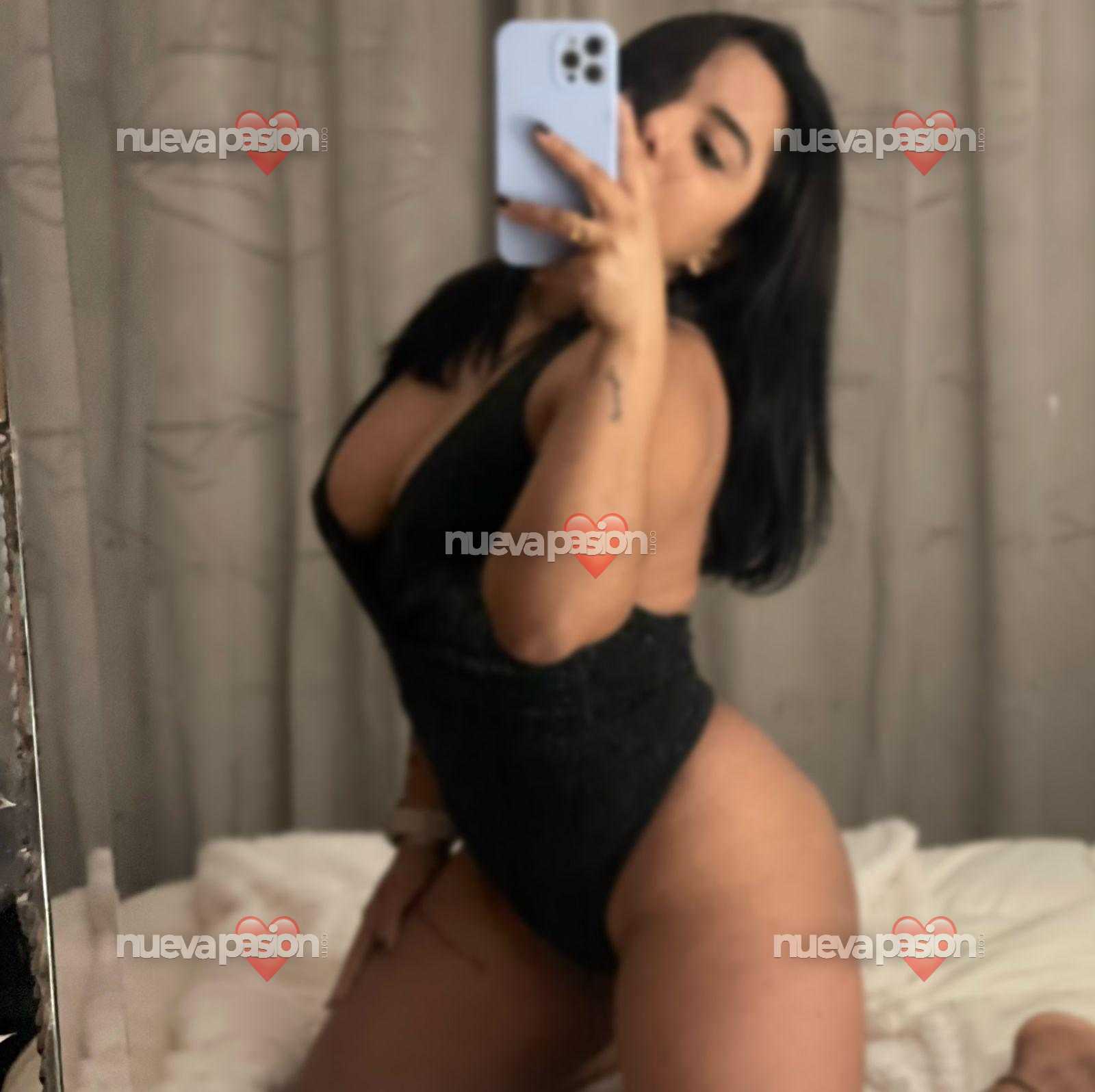 CONNY JOVENCITA  18 AÑOS NUEVA EN PUERTO SAGUNTO ❤️