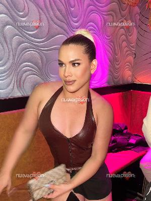 TRANS DIVINA FOGOSA Y ARDIENTE CON GANAS DE FIESTA EN BURGOS