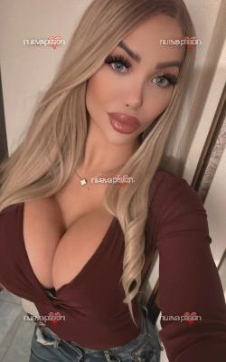 Claudia en la Uni; la barbie española