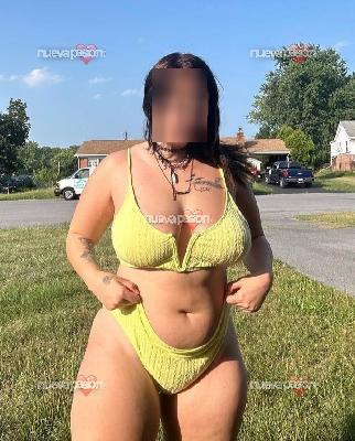 Hermosa, dulce, próspera y atractiva muñeca.