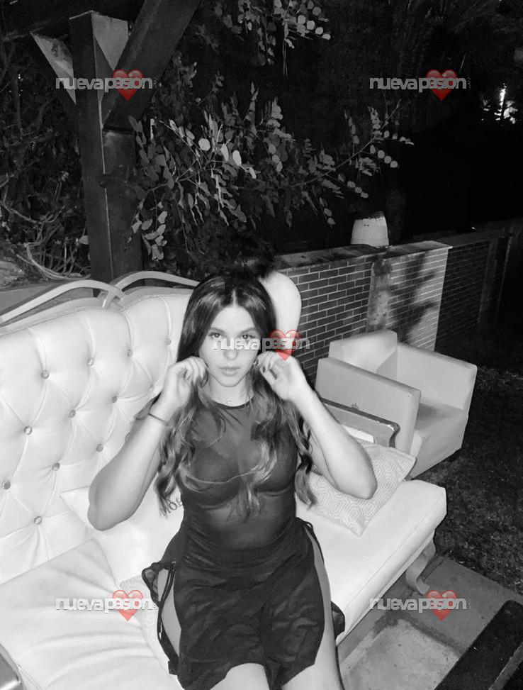 VIOLETA, PRECIOSA ESCORT TOP BRASILEÑA DE 22 AÑOS