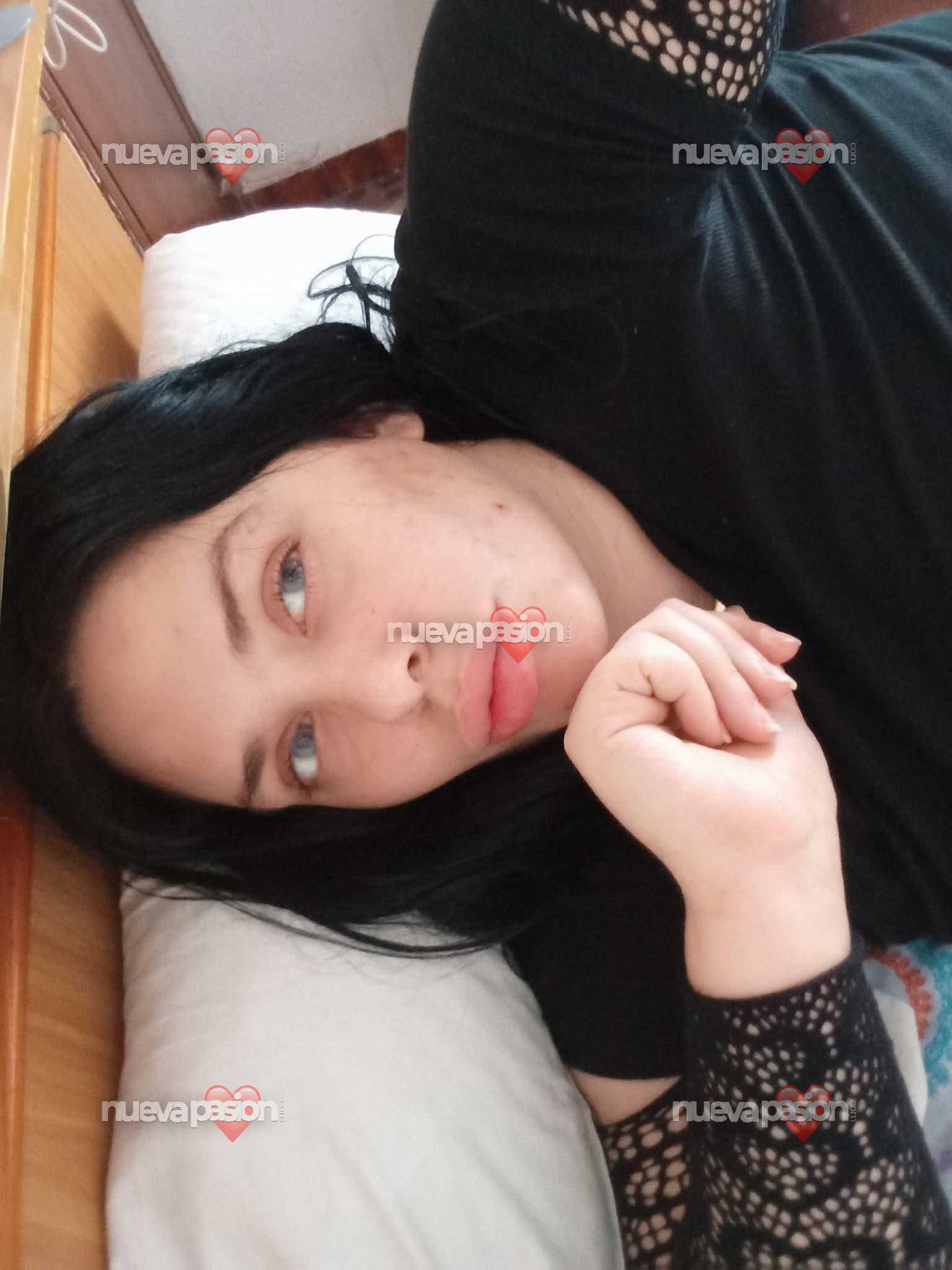 CARLOT,  ESPAÑOLA DE 28 AÑOS EN ALCANTARILLA