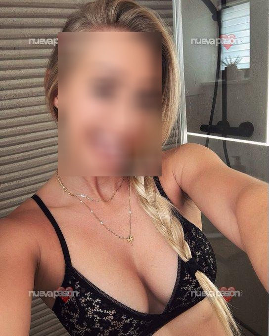 VICTORIA, MUJER MUY HERMOSA RECIÉN LLEGADA 💕