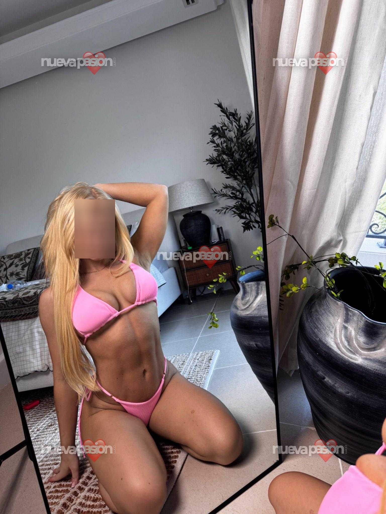 Sensual, elegante y sin tabúes, soy tu fantasía hecha realidad lista para ofrecerte un momento único donde tus deseos cobran vida. 💋
