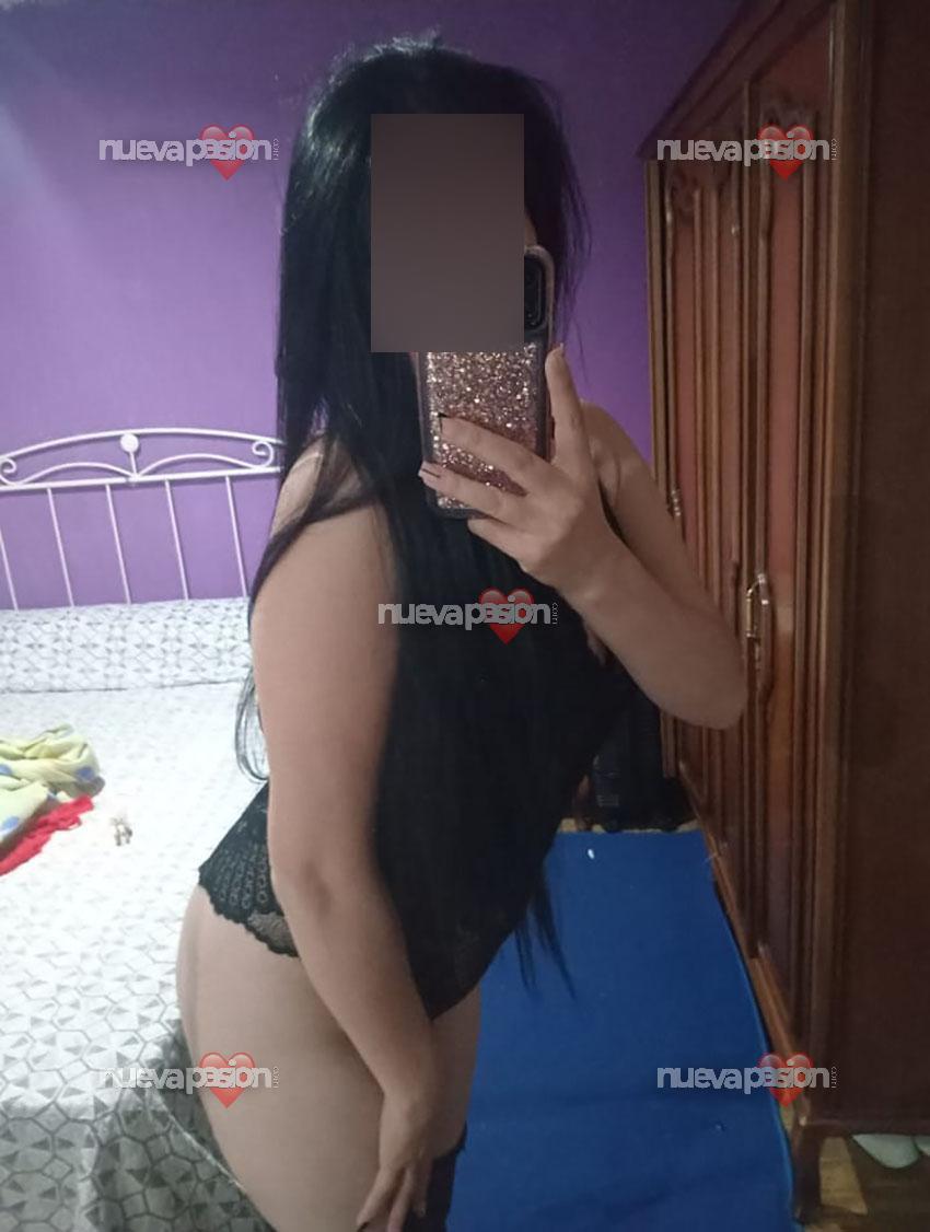 DULCE Y MUY TRAVIESA. VIENES A JUGAR CONMIGO?