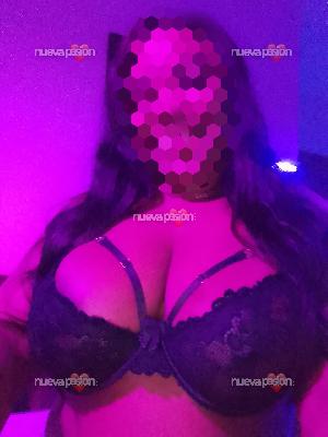 Loren Colombianita Ardiente y Complaciente