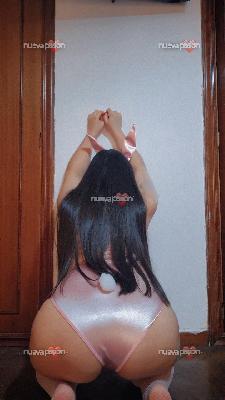 JOVENCITA CON GANAS DE FOLLAR