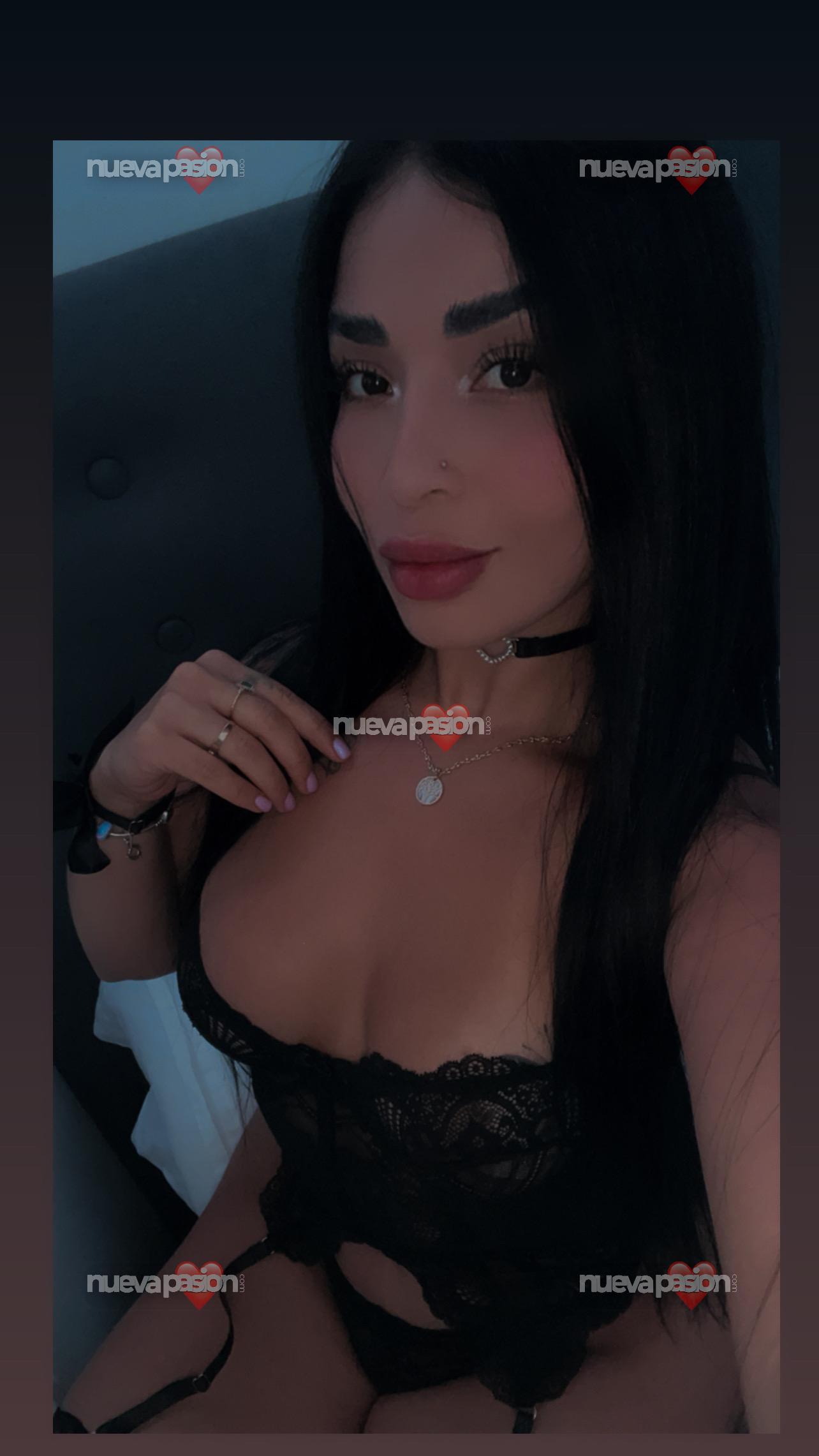 Celeste colombiana fiestera activa 24/7