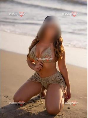 FIESTA  IMPLICADA DISPUESTA PARA TODOS LOS SERVICIOS