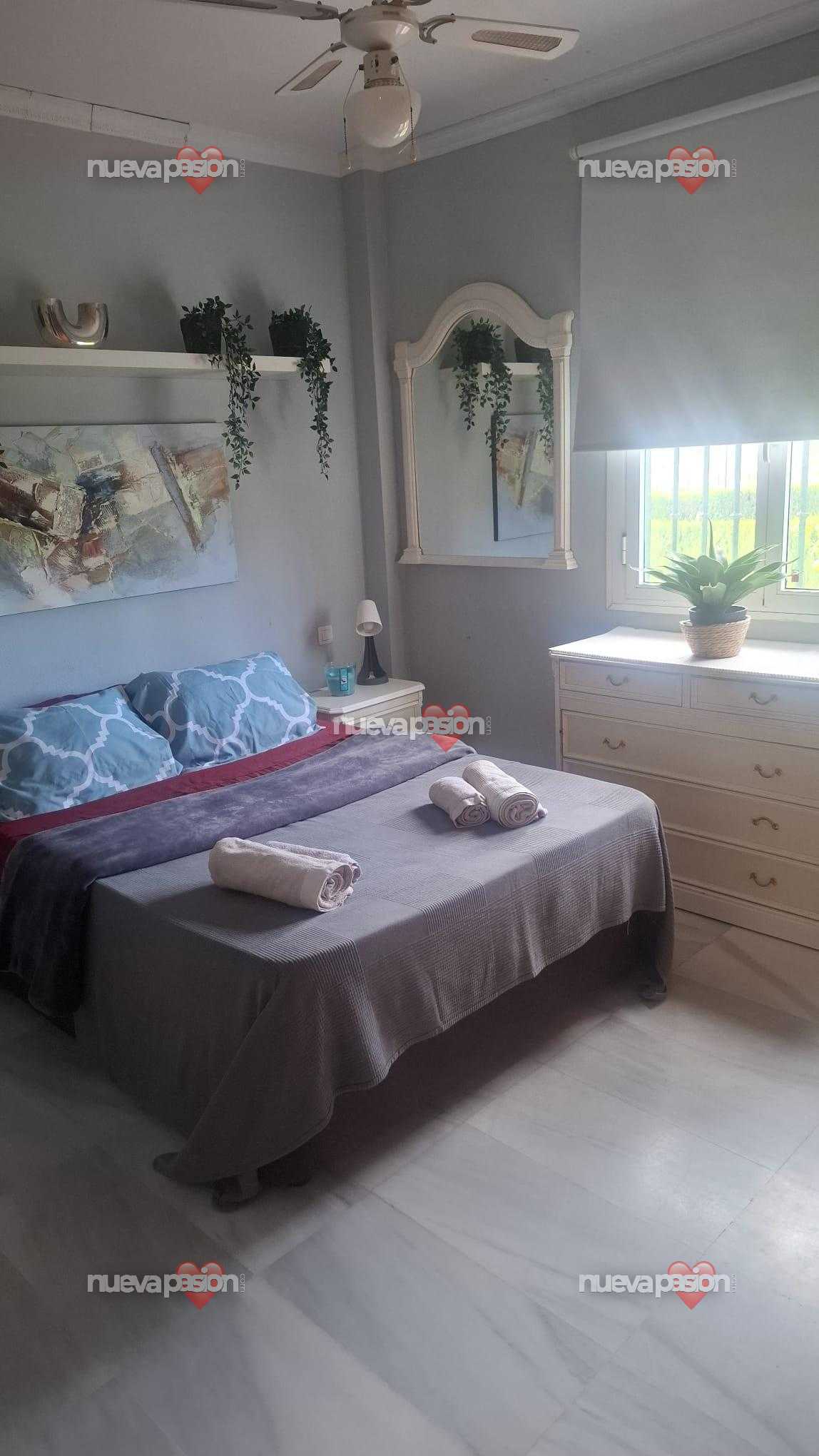 Habitaciones en chalet zona Simon Verde.