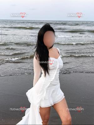 SENSUAL EXCLUSIVA CARIÑOSA ELEGANTE PARA HOMBRES DE BUEN GUSTO
