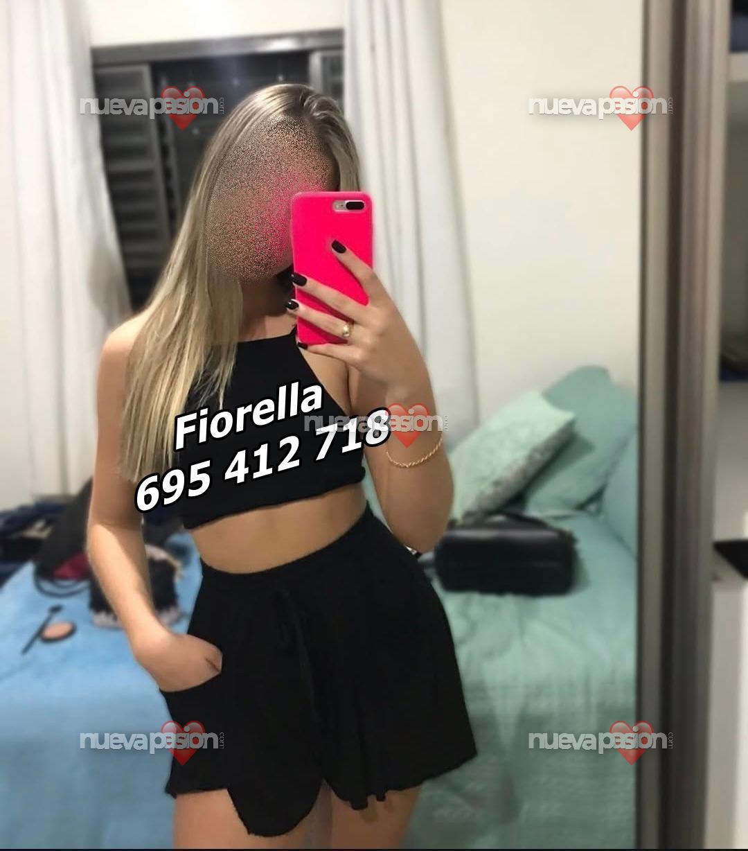 🔝💕JOVENCITA FIESTERA Y CACHONDA 🥳🍷