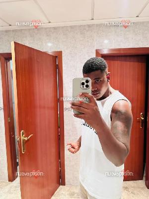 Rico negro exótico pollon