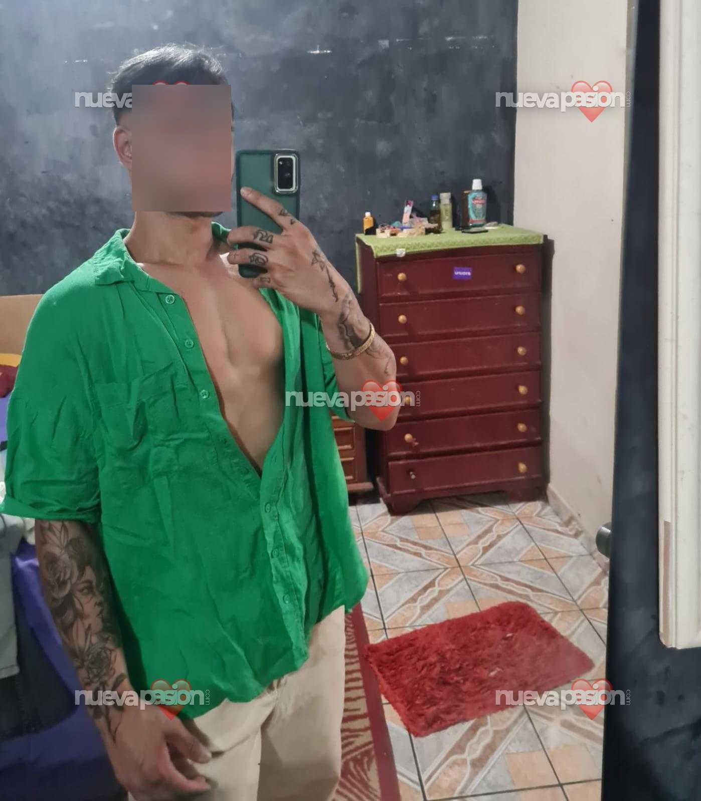 DAVID ANGEL GUAPO , MORENAZO CUERPAZO DE GYM Y CARIÑOSO , VEN Y DEJEMOS LA TIMIDEZ 24H