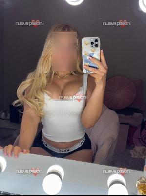 encuentro travieso con Mia