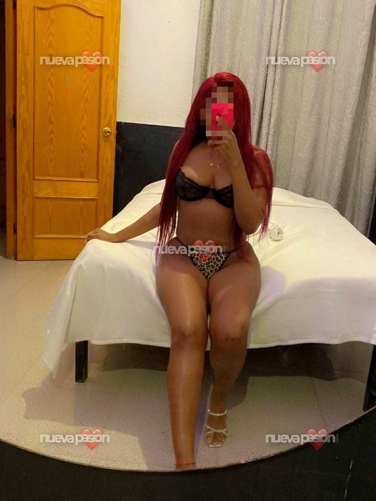 MORENAZA RECIEN LLEGADA A SALT , CON GANAS DE UN ENCUENTRO LLENO DE LUJURIA Y PLACER 24H