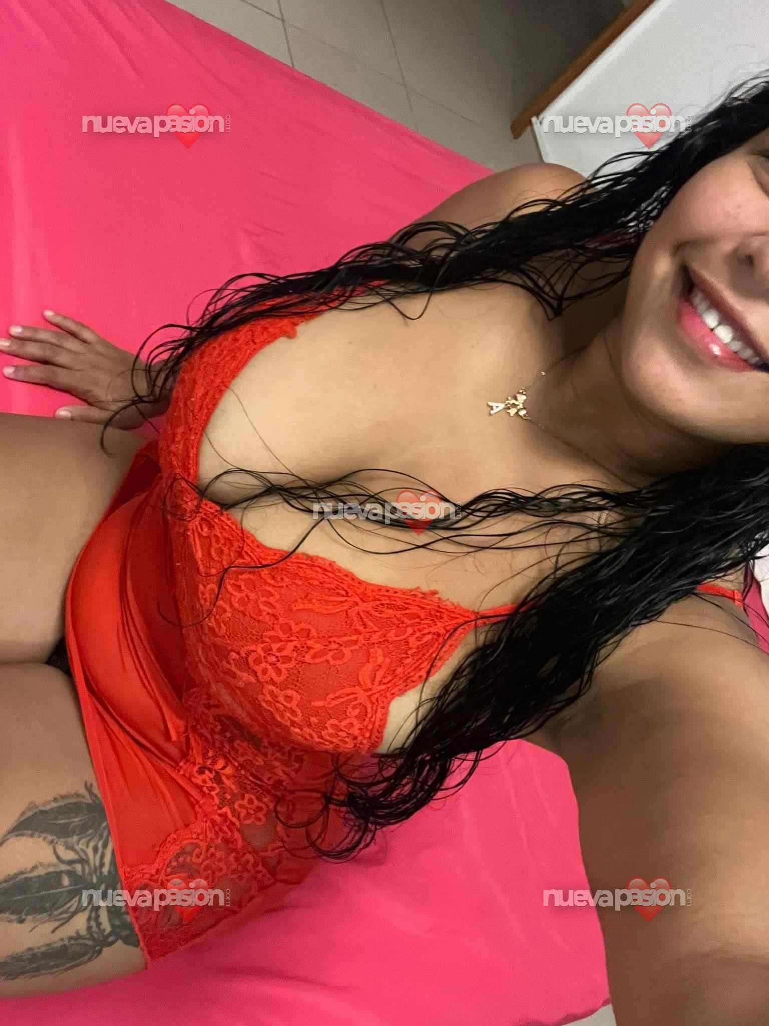 NIKOL la mas F.i,E,S,T,E,R,A, y CAÑERA