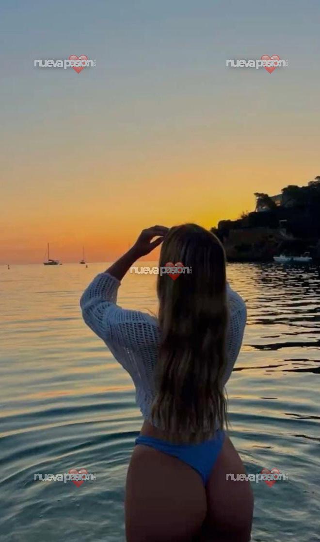 LISA PRECIOSA RUBIA JOVENCITA MUY ARDIENTE Y CARIÑOSA.. SALIDAS 24H