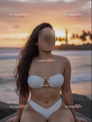 Latina caliente y fiestera