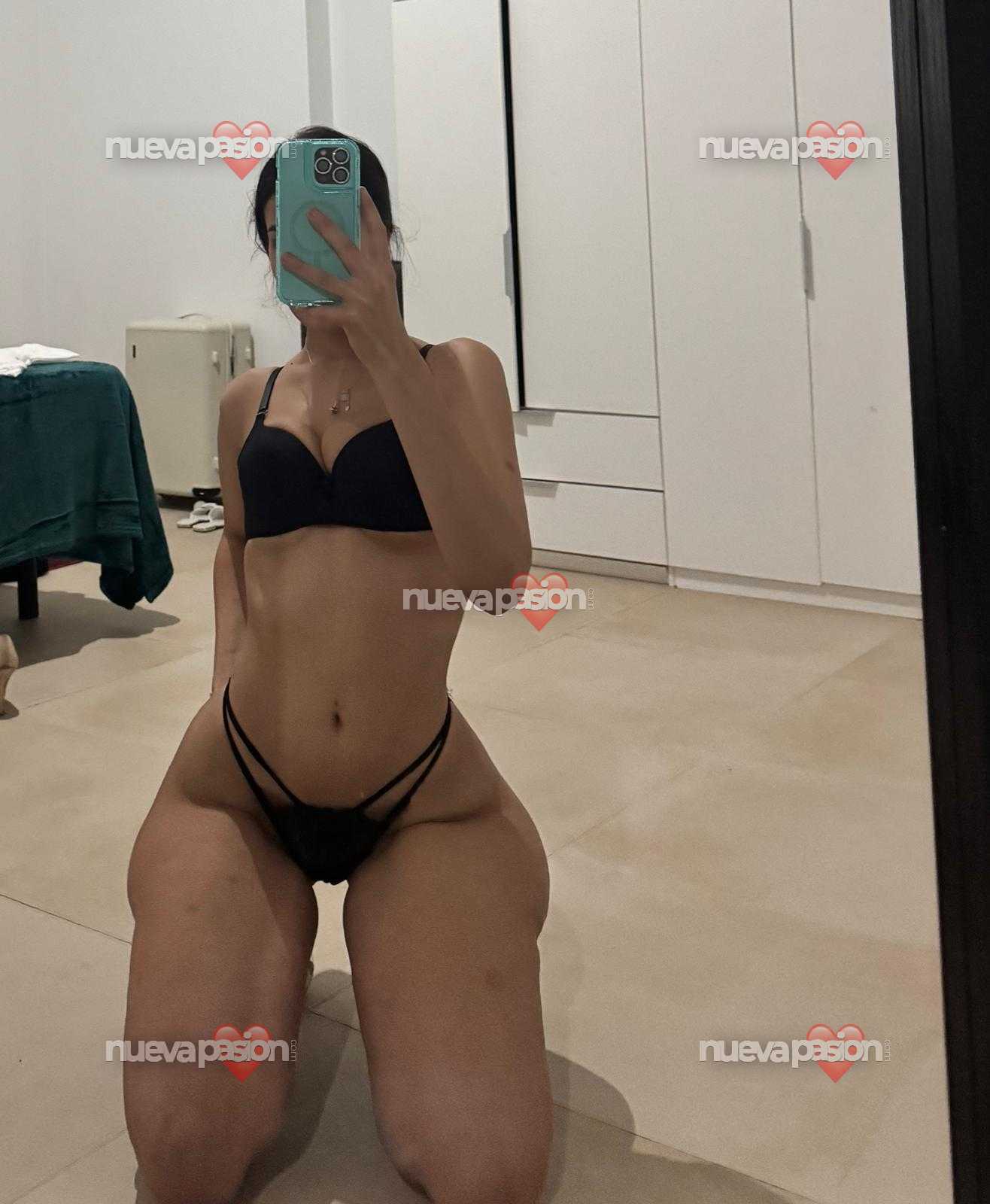 🇲🇦Pivon morena marroquí espera a ser reventada😈🥰💦