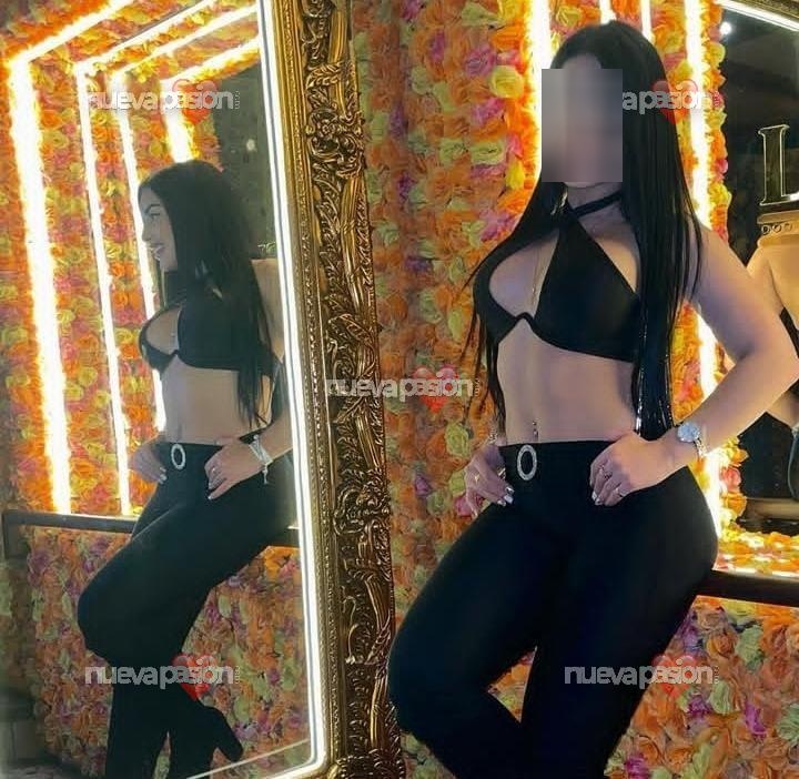 Estoy nueva en vecindario . No puedes perderte la oportunidad de que te coma la polla