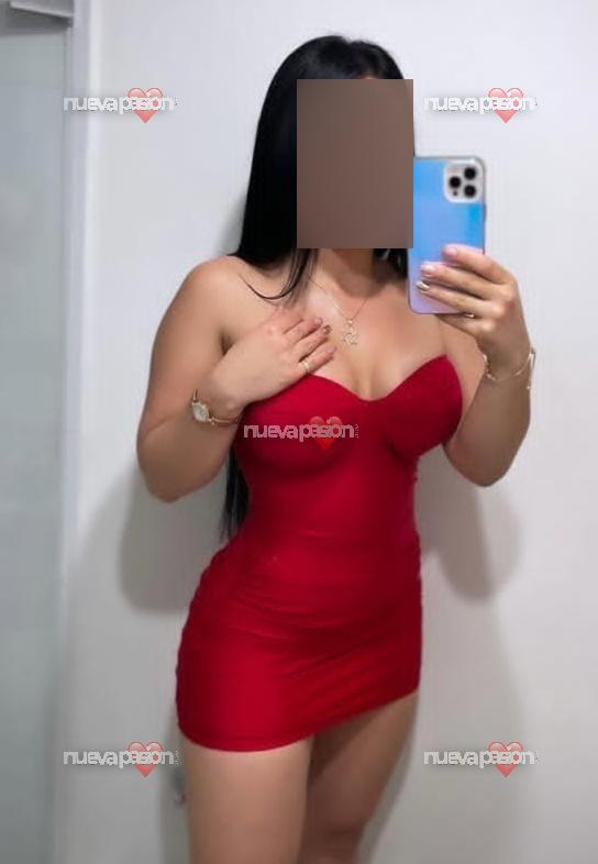 Estoy nueva en vecindario . No puedes perderte la oportunidad de que te coma la polla