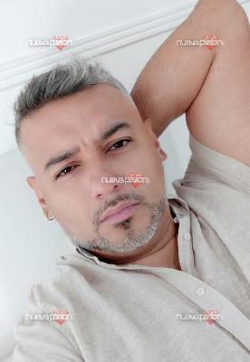 NOVEDAD, Murcia colombiano discreto