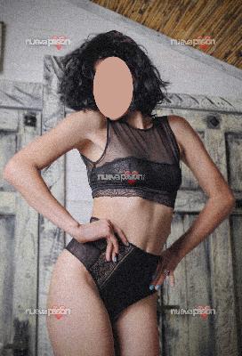 Masajes eróticos senseatibo en 4 manos con finas feliz.