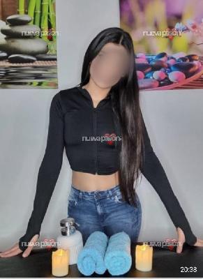 Novedad  Lucia con Amiga Masajes a 4 Manos