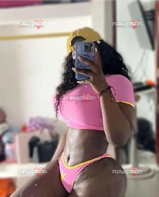 BRITANY EXQUISITA COLOMBIANA EN SEVILLA, CON GANAS DE ACCION