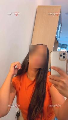 Bruna, chica de compañía discreta y tranquila en Málaga