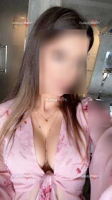 Acompañante elegante y refinada para momentos exclusivos