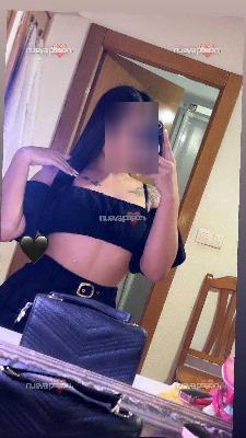 Trans guapa bien femenina y fiestera