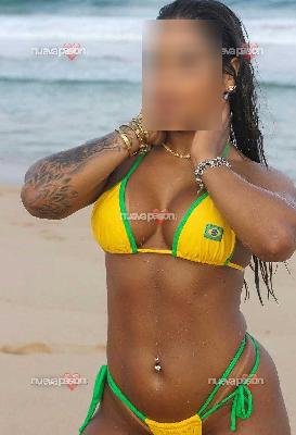 CRIS, LA BRASILEÑA MÁS PICANTE EN LAS PALMAS