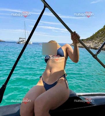 JOVENCITA LINDA Y CACHONDA EN SANTA CRUZ