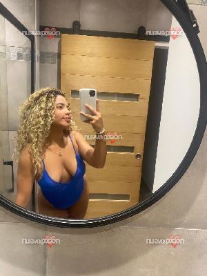 MELANI CACHONDA Y VICIOSA JOVENCITA EN SIETE PALMAS