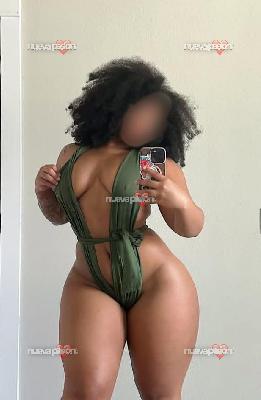 Novedad morenaza con grandes curvas