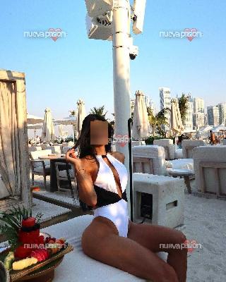 NICOL 28 años, ELEGANCIA QUE DESPIERTA DESEOS...